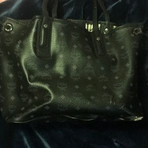 MCM Liz reversible medium bag